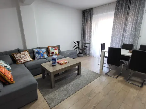 Sale, two bedroom apartment, 67m², Bečići, Budva - image 4