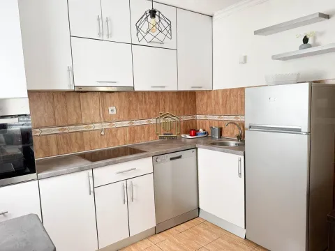 Izdavanje, kuća, 70m², Donja Gorica, Podgorica - image 3