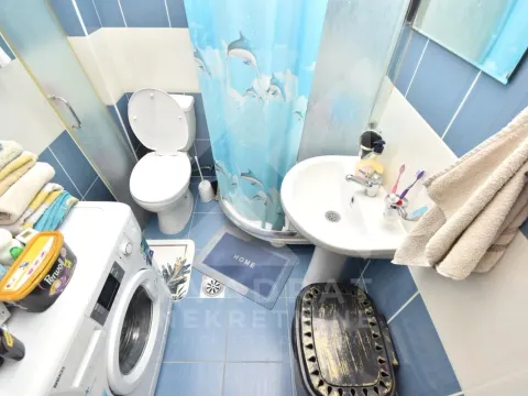 Sale, one bedroom apartment, 39m², Stari Aerodrom, Podgorica - image 9