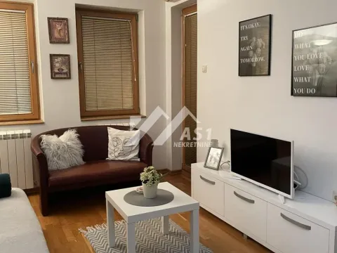 Izdavanje, jednosoban stan, 40m², Grbavica, Novi Sad Sve Podlokacije - image 3