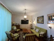 Izdavanje, trosoban stan, 85m2, Centar, Bar