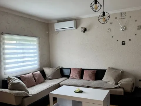 Rent, house, 60m², Donja Gorica, Podgorica - image 2