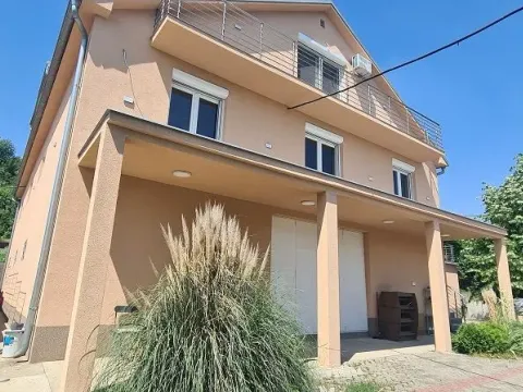 Izdavanje, poslovni prostor, 300m², Novi Beograd Sve Podlokacije, Beograd