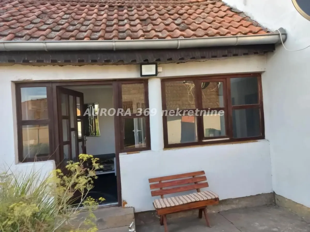 Prodaja, kuća, 67m², Kisač, Novi Sad Sve Podlokacije