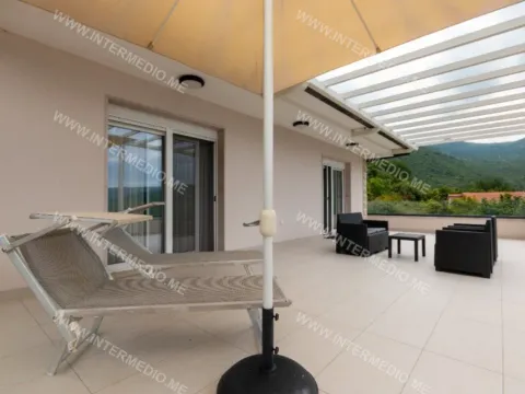 Sale, house, 220m², Zelenika, Herceg Novi - image 10