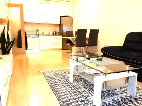 Prodaja, dvosoban stan, 68m², City Kvart, Podgorica