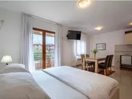 Izdavanje, dvosoban stan, 54m², Centar, Budva - image 5