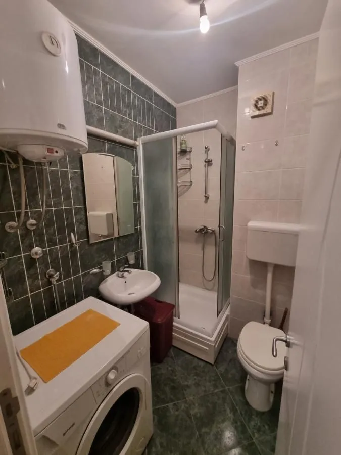 Rent, studio apartment, 30m², Grbavica, Novi Sad Sve Podlokacije