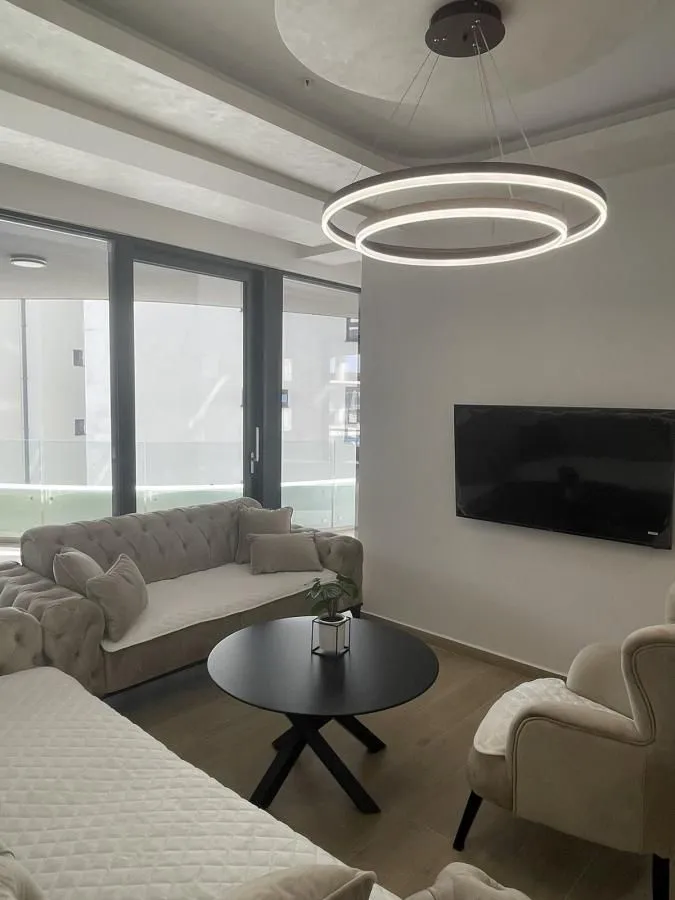 Sale, studio apartment, 57m², Rafailovići, Budva