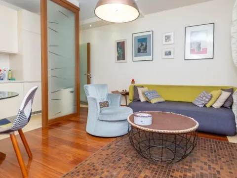 Sale, two bedroom apartment, 64m², Podgorica, Crna Gora - image 1