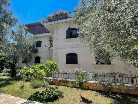 Sale, two bedroom apartment, 86m², Petrovac, Budva - image 7