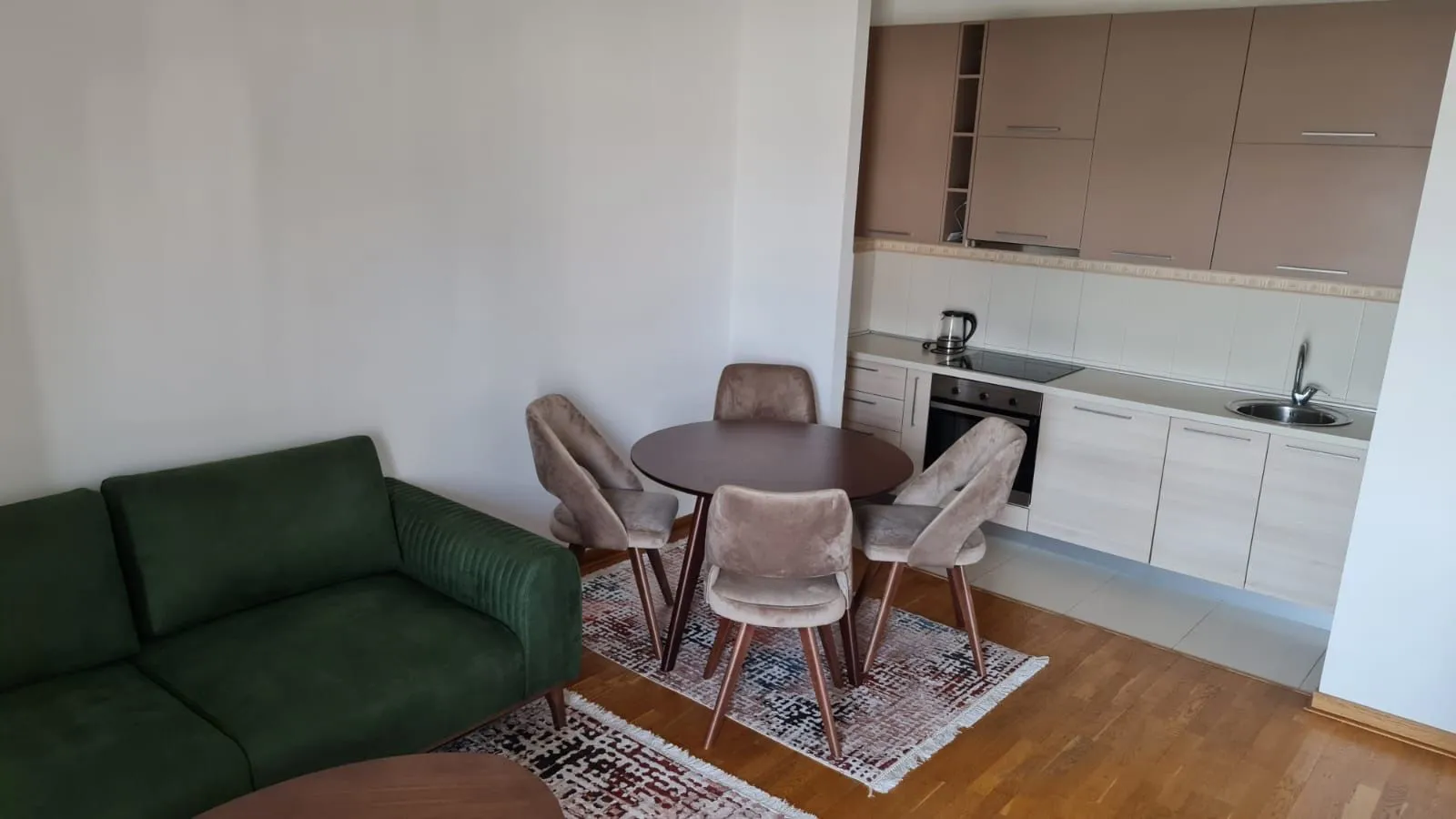 Rent, two bedroom apartment, 68m², City Kvart, Podgorica