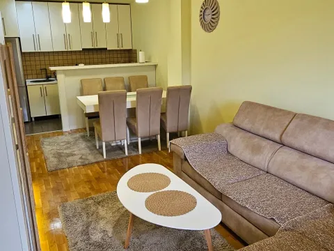 Izdavanje, trosoban stan, 65m², Nova Pazova, Stara Pazova - image 3