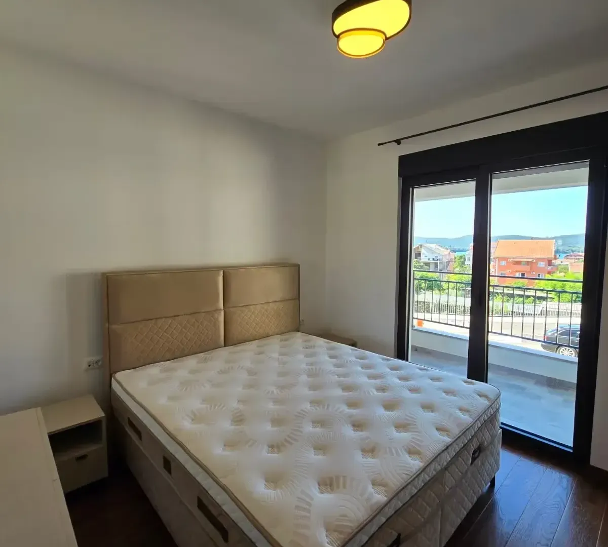Rent, apartment, 50m², Tivat, Crna Gora