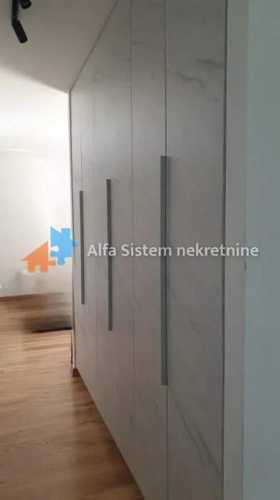Izdavanje, stan, 96m², Voždovac Sve Podlokacije, Beograd