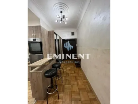 Izdavanje, dvosoban stan, 70m², Stari Grad, Beograd - image 4