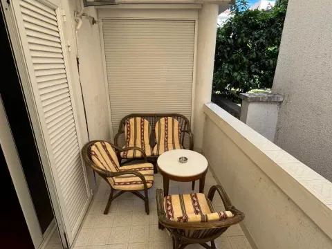 Izdavanje, dvosoban stan, 85m², Centar, Budva - image 7