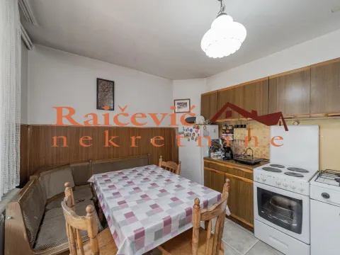Prodaja, trosoban stan, 90m², Stari Grad, Beograd - image 12