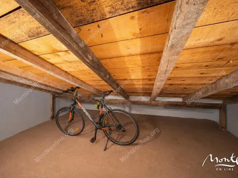 Sale, three bedroom apartment, 88m², Dobrota, Kotor - image 30