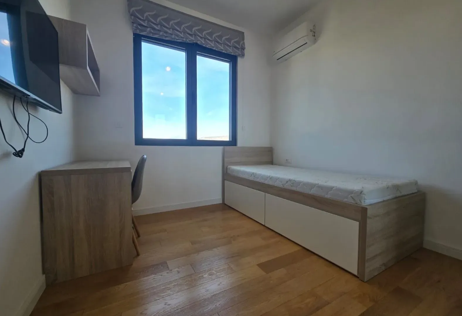 Rent, three bedroom apartment, 95m², City Kvart, Podgorica