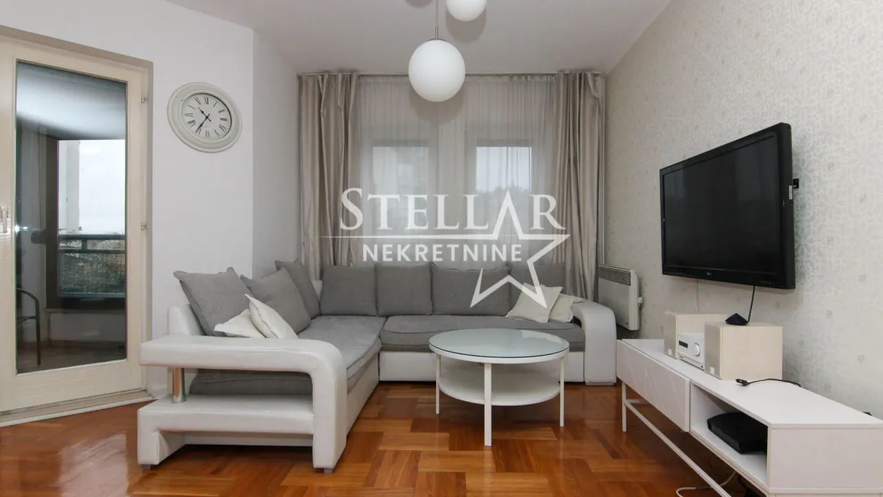 Izdavanje, stan, 56m², Momišići, Podgorica