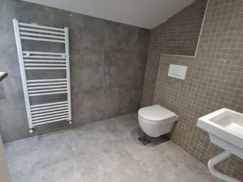 Prodaja, četvorosoban stan, 135m², Pančevo, Srbija - image 17