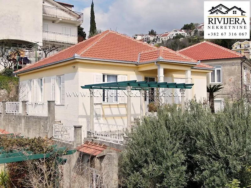 Prodaja, kuća, 90m², Centar, Herceg Novi
