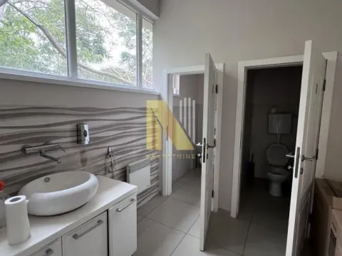 Izdavanje, poslovni prostor, 308m², Centar, Novi Sad - image 7