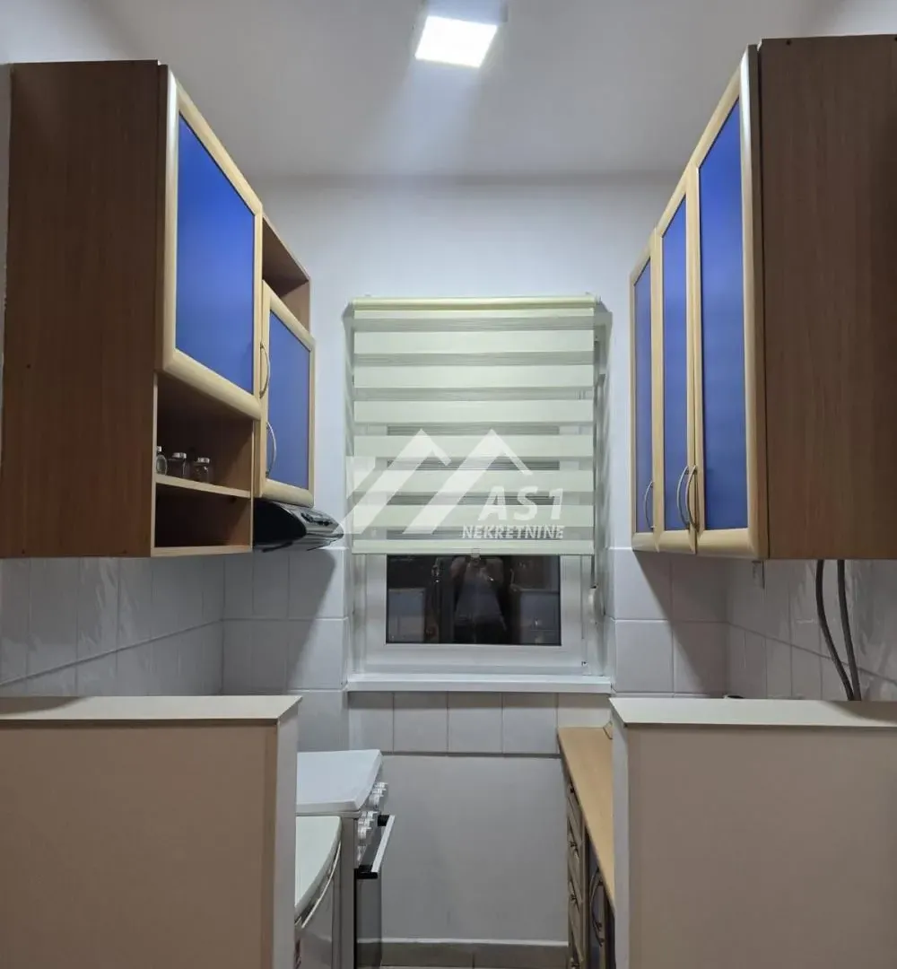 Izdavanje, stan, 24m², Sajam, Novi Sad Sve Podlokacije