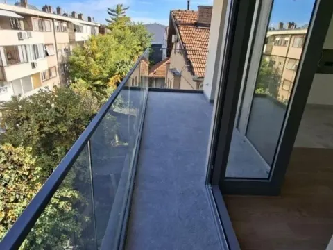 Prodaja, trosoban stan, 133m², Autokomanda, Voždovac Sve Podlokacije - image 17