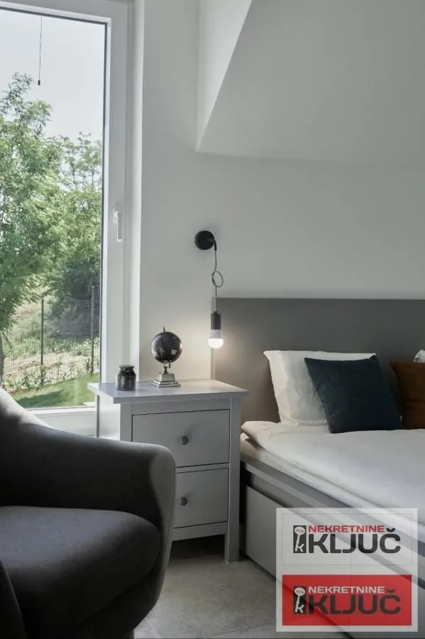 Rent, house, 300m², Sremski Karlovci, Novi Sad