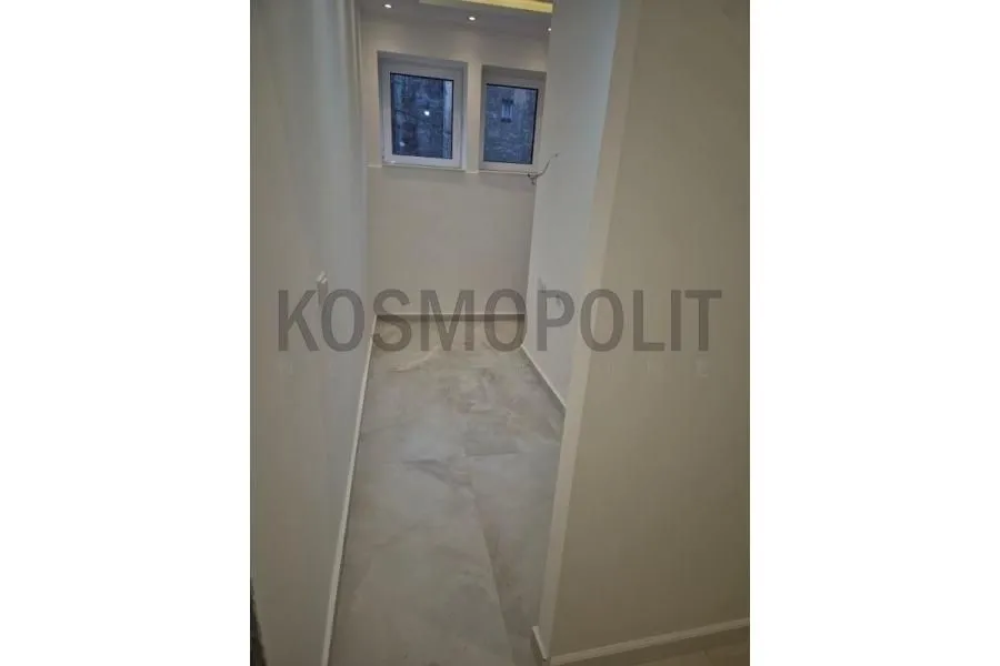 Prodaja, dvosoban stan, 60m², Stari Grad, Beograd