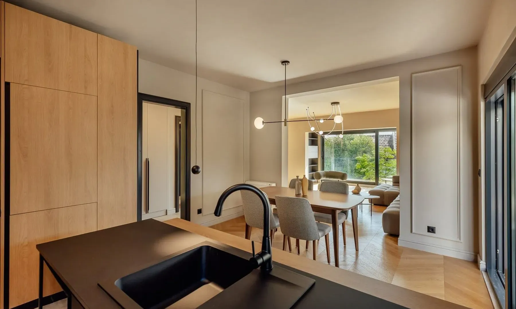 Prodaja, dvosoban stan, 180m², Savina, Herceg Novi