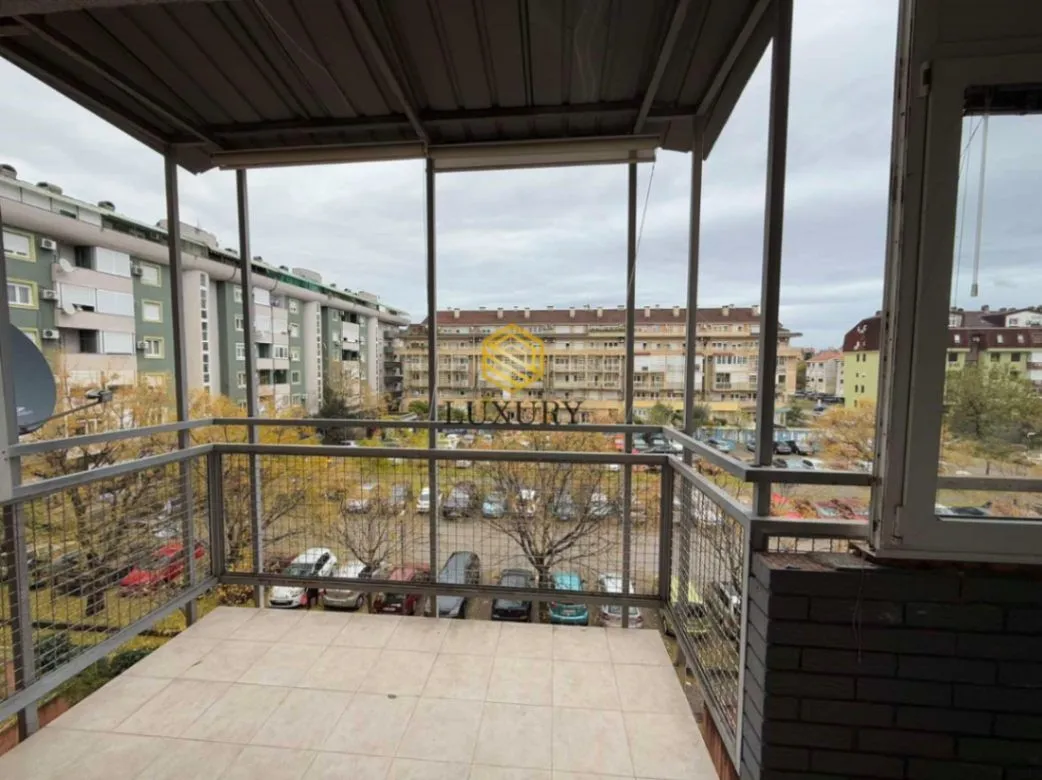 Rent, two bedroom apartment, 76m², Stari Aerodrom, Podgorica