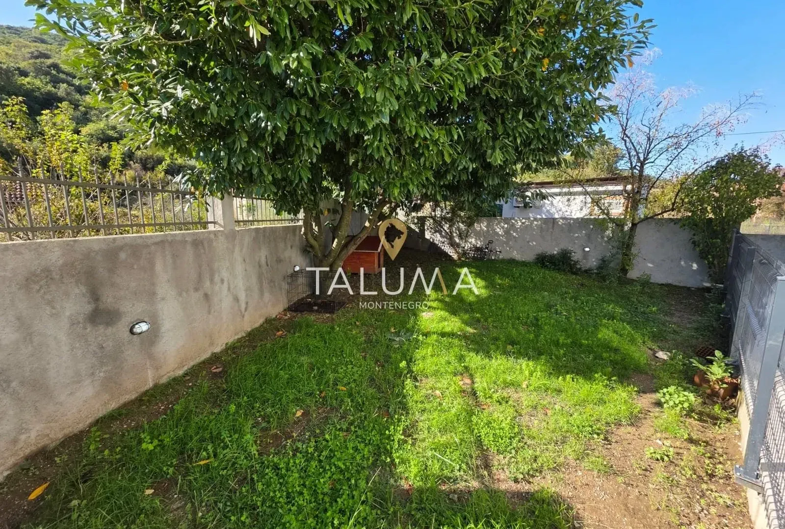 Prodaja, kuća, 160m², Lastva Grbaljska, Kotor