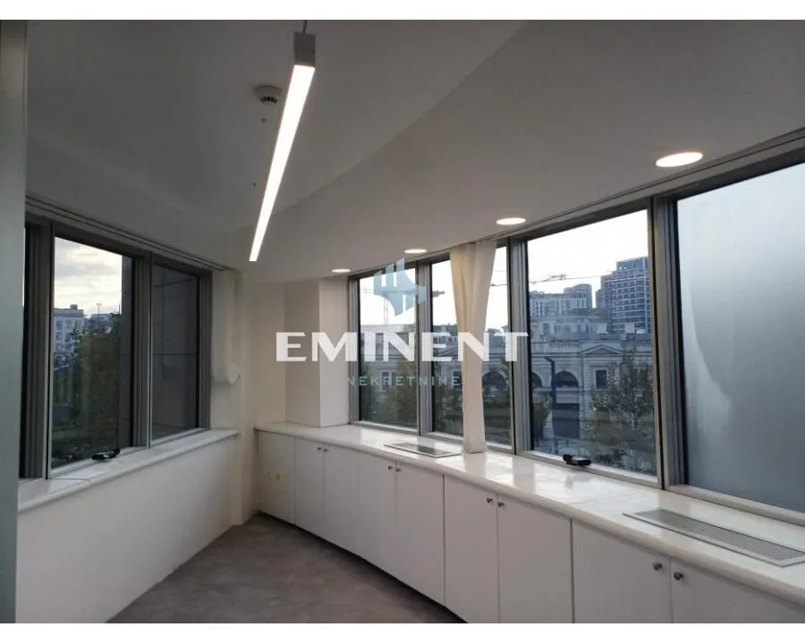 Rent, office space, 200m², Savski Venac, Beograd