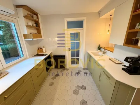 Sale, three bedroom apartment, 85m², Višnjička Banja, Palilula Sve Podlokacije - image 8