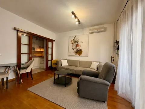 Sale, one bedroom apartment, 37m², Vračar Hram, Vračar Sve Podlokacije - image 2