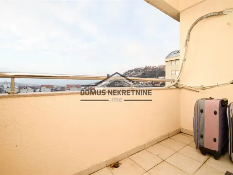 Izdavanje, dvosoban stan, 90m², Preko Morače, Podgorica - image 14