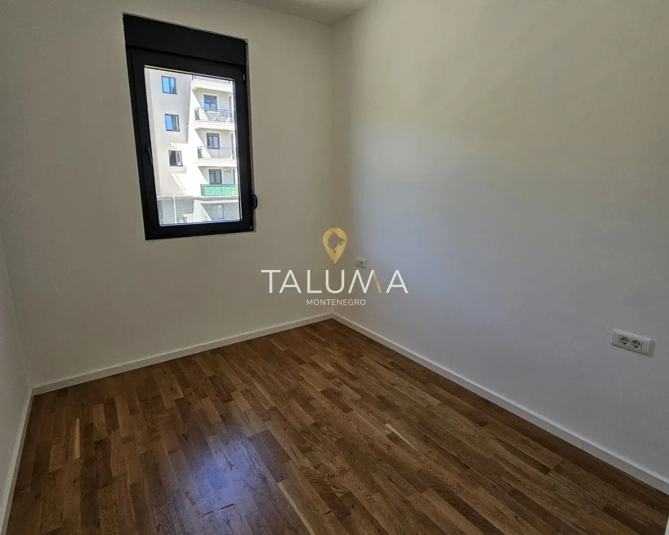Izdavanje, dvosoban stan, 64m², Tološi, Podgorica