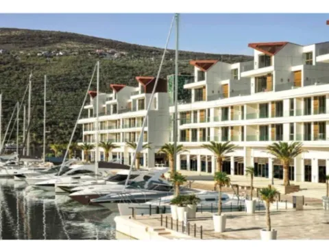 Prodaja, dvosoban stan, 170m², Portonovi, Herceg Novi - image 2