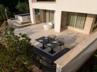 Sale, one bedroom apartment, 56m², Rafailovići, Budva - image 9