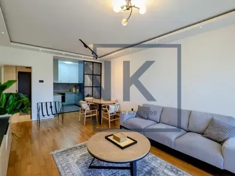 Izdavanje, trosoban stan, 97m², 1 maj, Podgorica