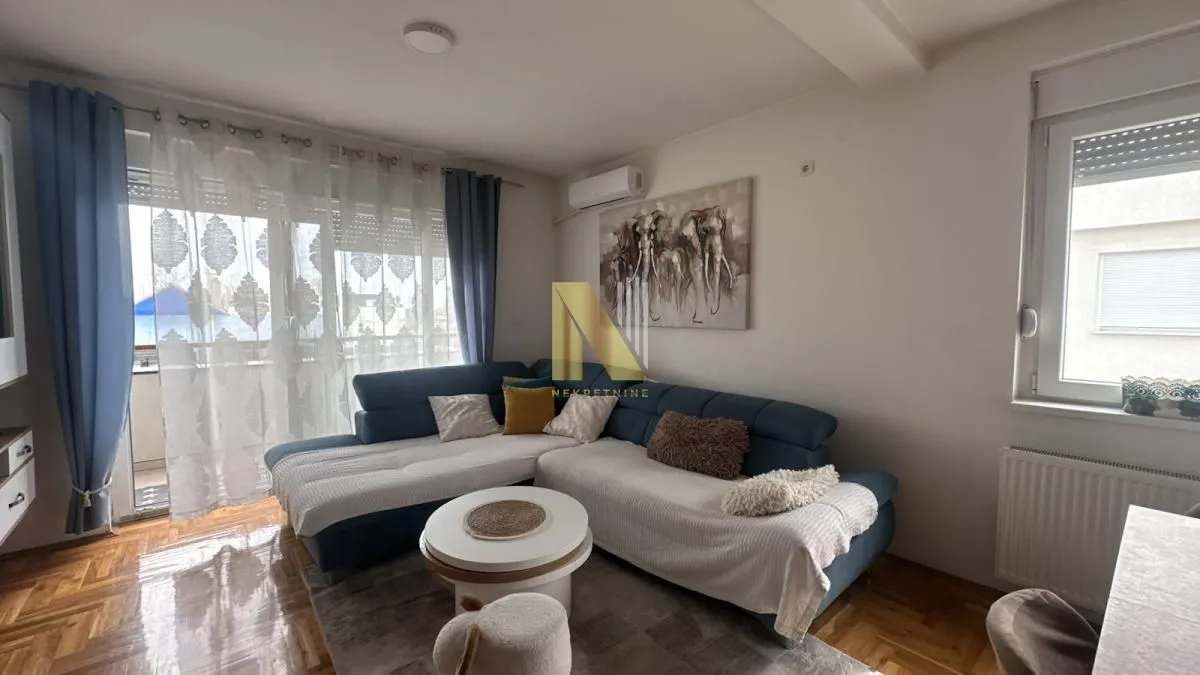Prodaja, trosoban stan, 73m², Klisa, Novi Sad Sve Podlokacije