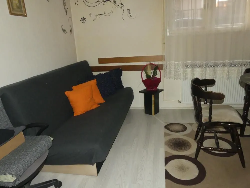 Prodaja, kuća, 240m², Tavrića obori, Jagodina