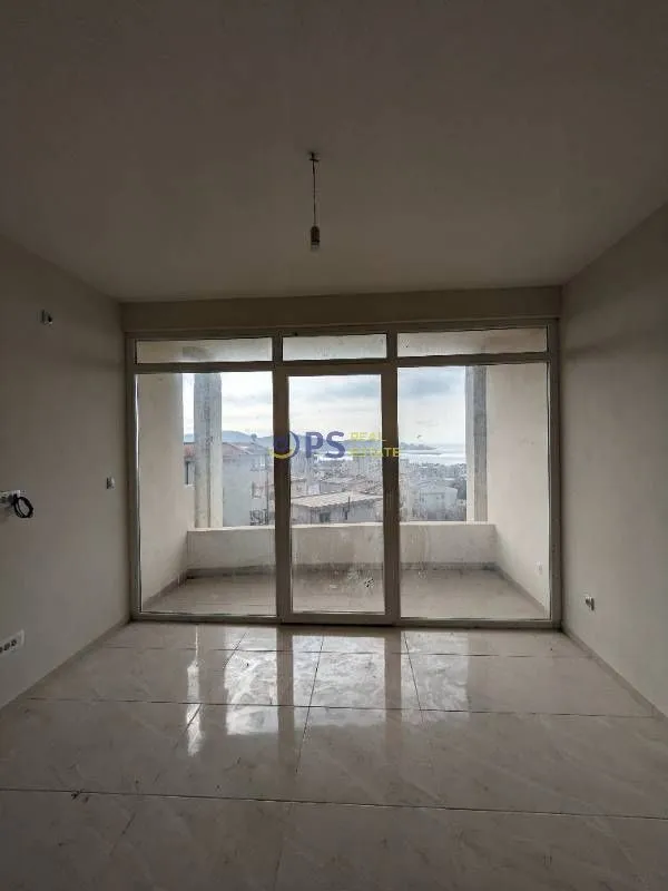 Sale, house, 277m², Bar, Crna Gora