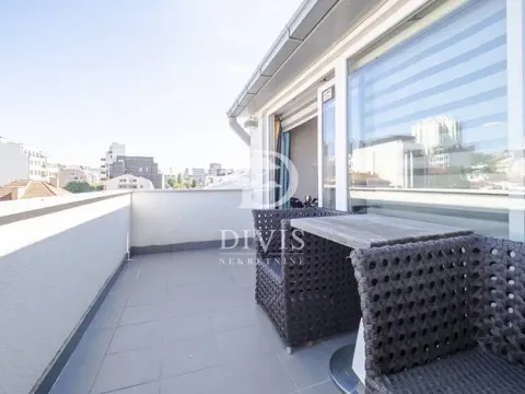 Prodaja, trosoban stan, 83m², Južni Bulevar, Vračar Sve Podlokacije - image 14