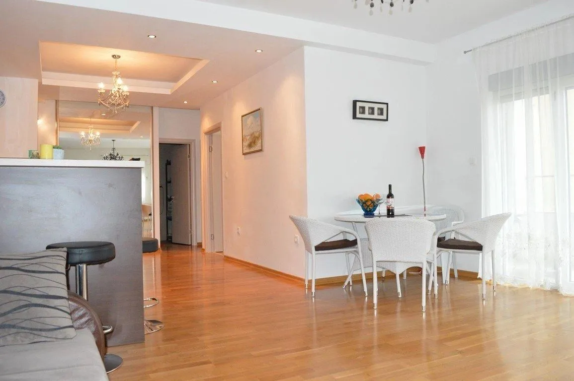Sale, apartment, 75m², Rafailovići, Budva