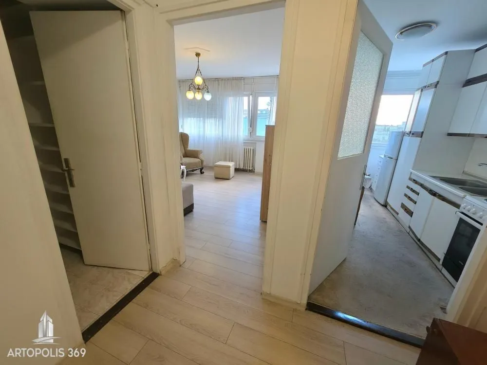 Prodaja, jednosoban stan, 33m², Palilula Sve Podlokacije, Beograd