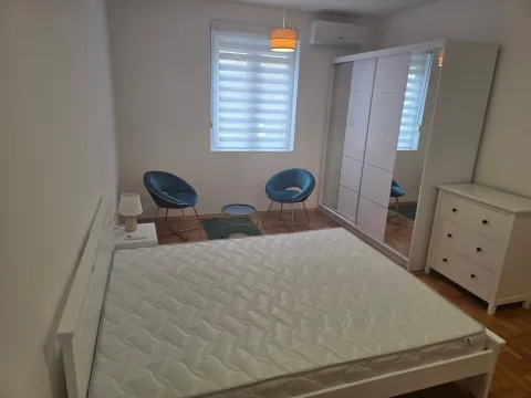 Rent, two bedroom apartment, 72m², Dubovica, Budva - image 10